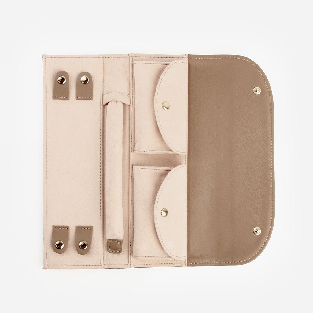 The Travel Jewelry Case Biscotti