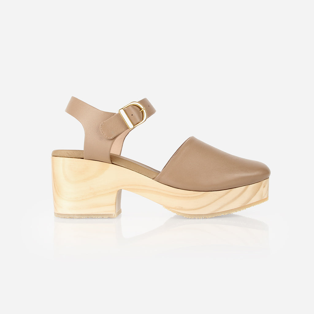 Coast clog best sale